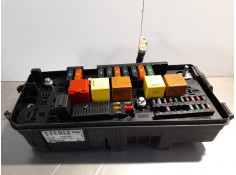 Recambio de caja reles / fusibles para opel vectra referencia OEM IAM 51903800413112918  