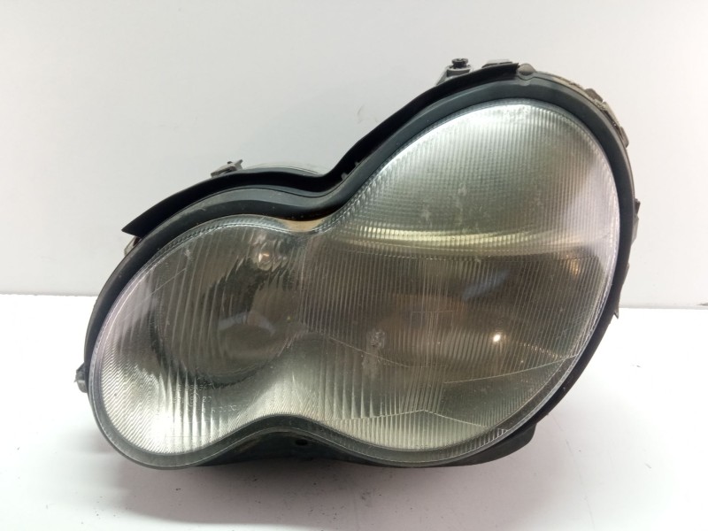 Recambio de faro delantero izquierdo para mercedes-benz c220 cdi w203 referencia OEM IAM A2038201161  