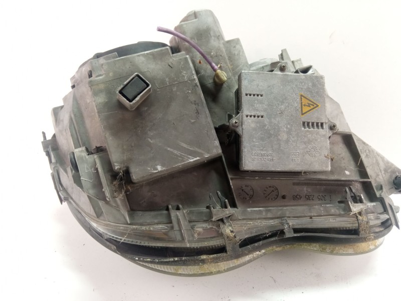 Recambio de faro delantero izquierdo para mercedes-benz c220 cdi w203 referencia OEM IAM A2038201161  