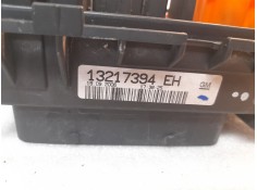 Recambio de caja reles / fusibles para opel corsa referencia OEM IAM 13217394  