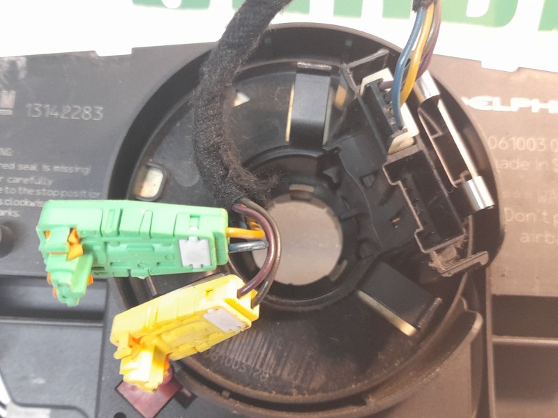 Recambio de mando multifuncion para opel corsa referencia OEM IAM 13142283  