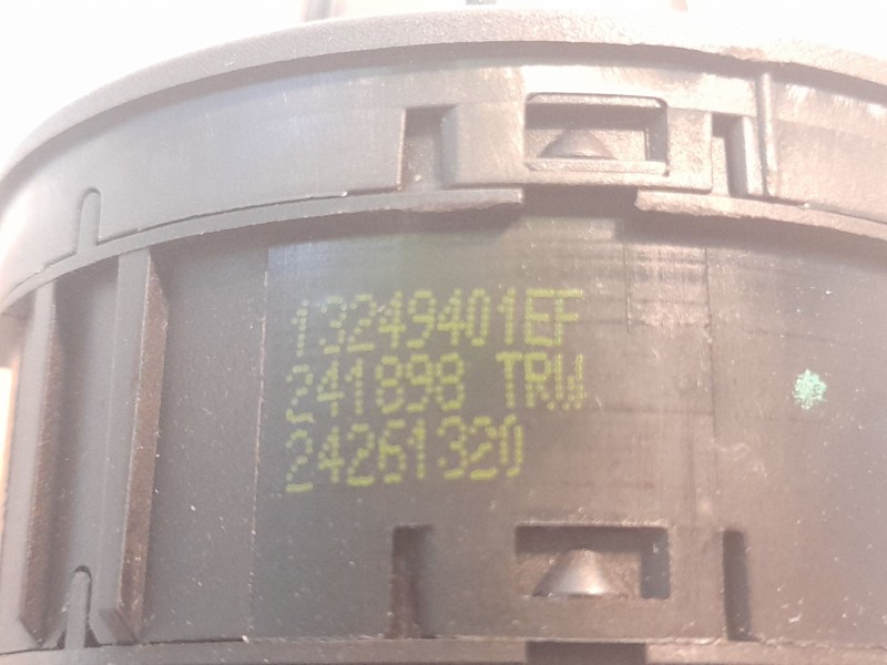 Recambio de mando luces para opel corsa referencia OEM IAM 13249401ef  