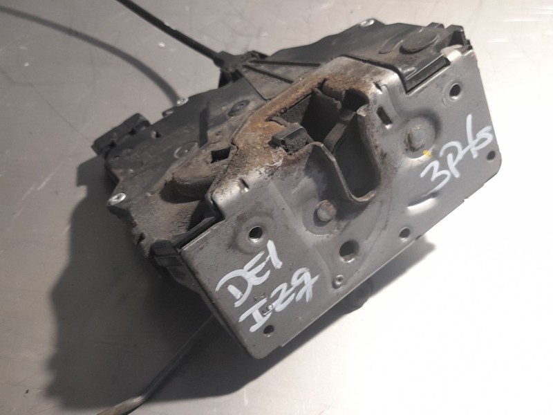 Recambio de cerradura puerta delantera izquierda para opel corsa referencia OEM IAM 55702895  