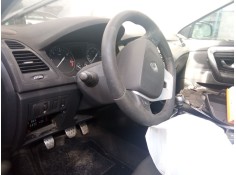 renault laguna del año 2010