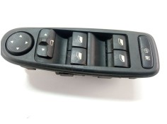 Recambio de mando elevalunas delantero izquierdo para citroën c4 picasso 1.6 hdi 109 cv 9hz referencia OEM IAM 96639382ZD  00141