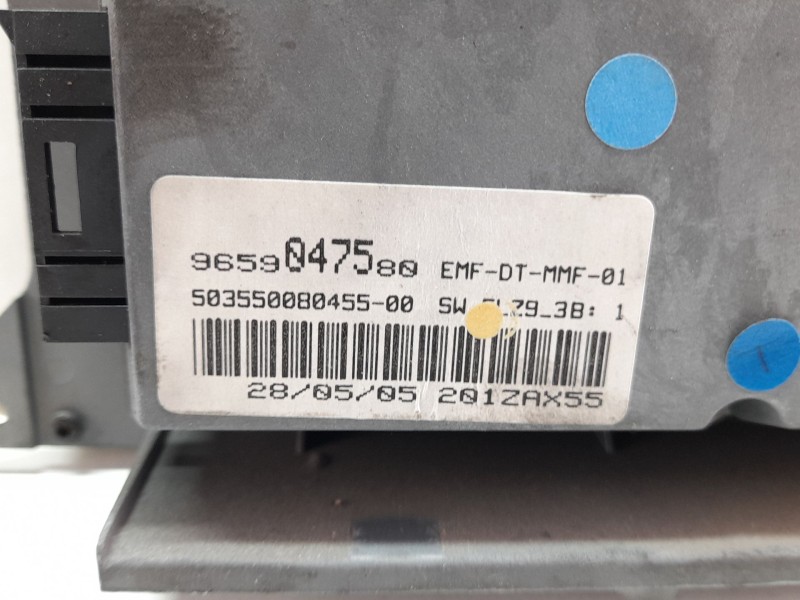 Recambio de pantalla multifuncion para peugeot 307 1.6 hdi referencia OEM IAM 9659047580  