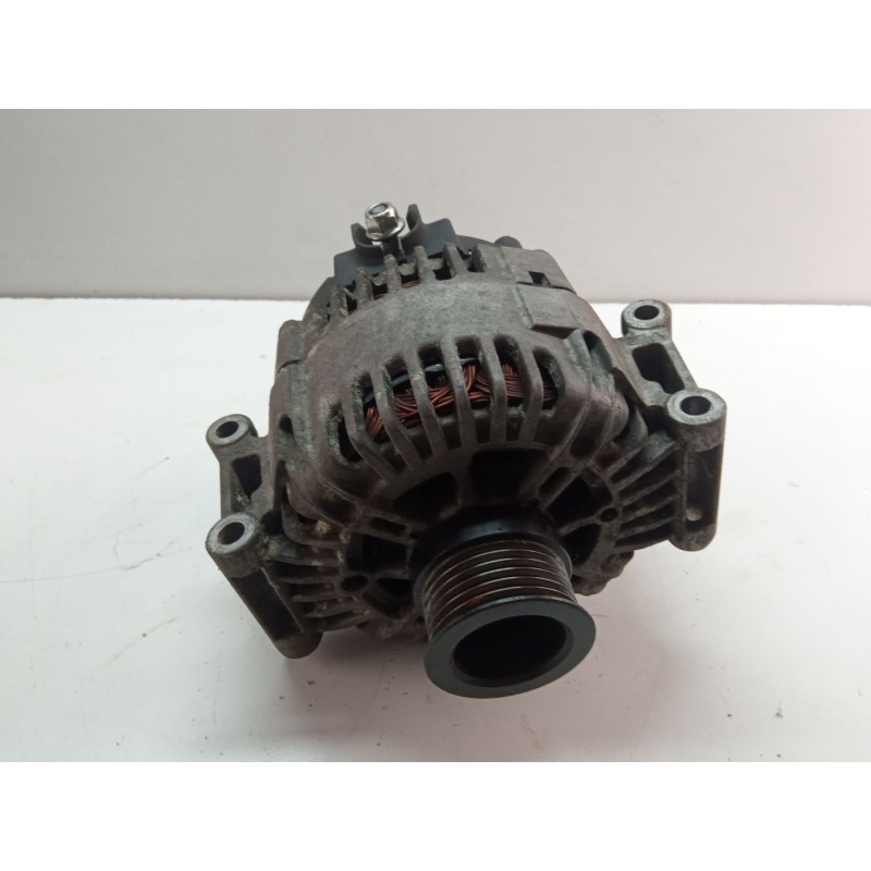 Recambio de alternador para mercedes-benz clase c (w204) c 180 cdi (204.000) referencia OEM IAM A0009060401  