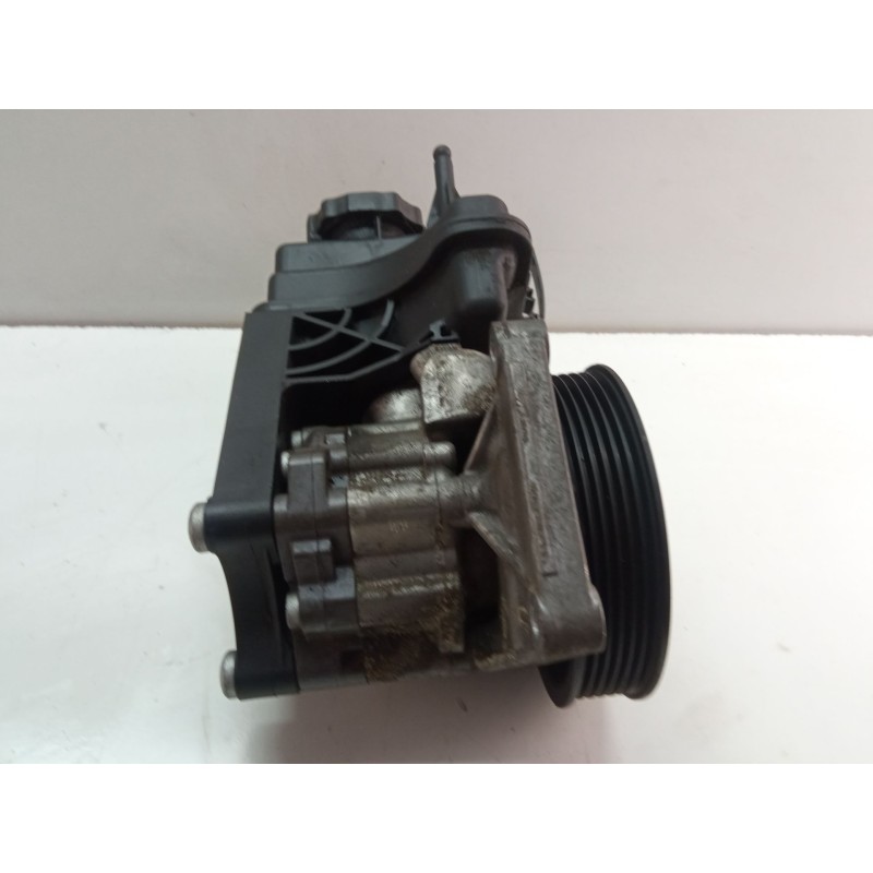 Recambio de bomba direccion asistida para mercedes-benz clase c (w204) c 180 cdi (204.000) referencia OEM IAM A0064661501  