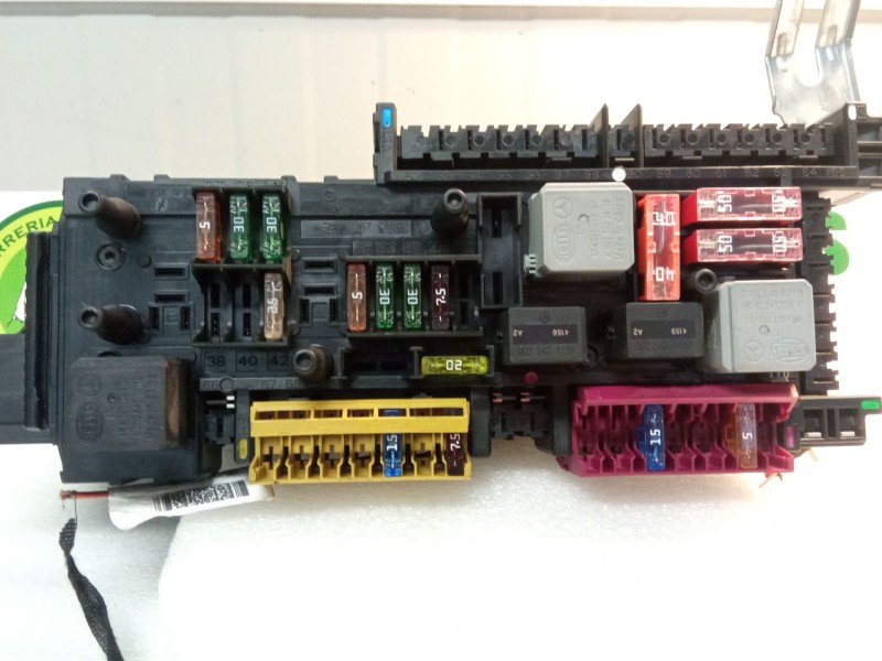 Recambio de caja reles / fusibles para mercedes-benz clase c (w204) c 180 cdi (204.000) referencia OEM IAM 5DK011022  