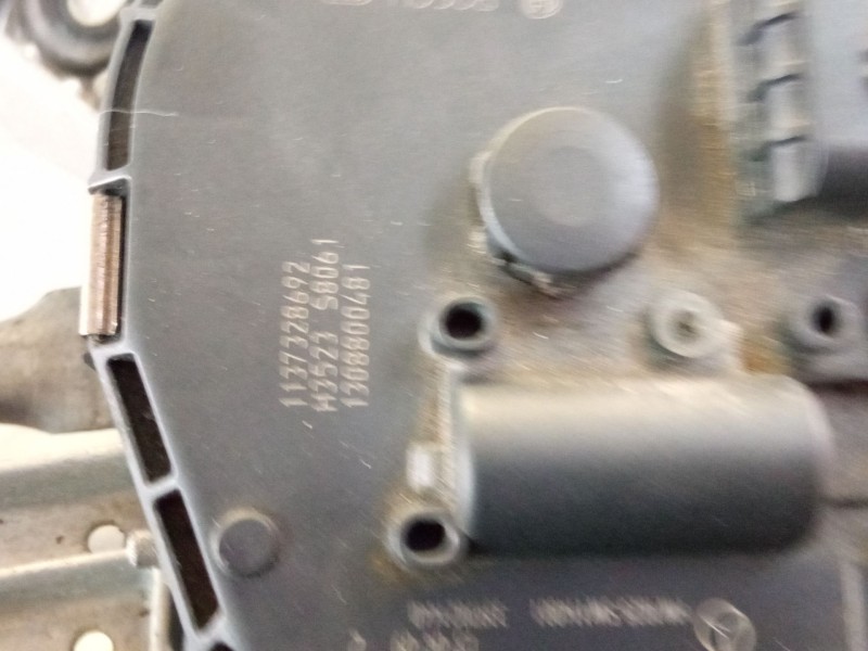 Recambio de motor limpiaparabrisas delantero para mercedes-benz clase c (w204) c 180 cdi (204.000) referencia OEM IAM a204820104