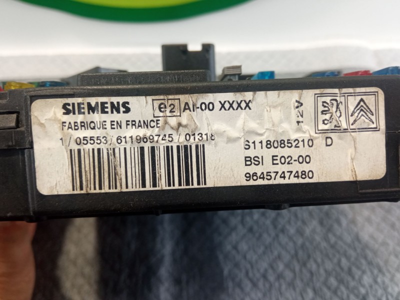 Recambio de centralita bsi e02-00 para peugeot 206 referencia OEM IAM 9645747480S118085210D  