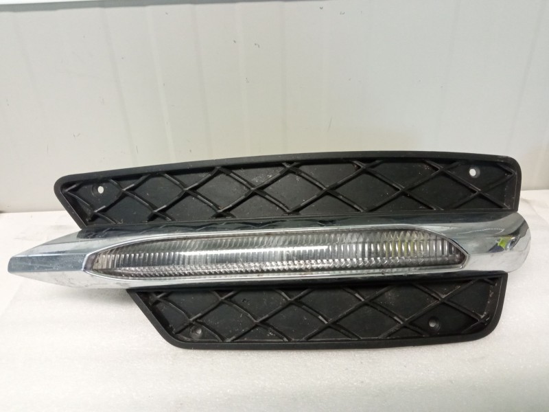 Recambio de piloto delantero izquierdo para mercedes-benz clase c (w204) c 180 cdi (204.000) referencia OEM IAM A2049068900A2048