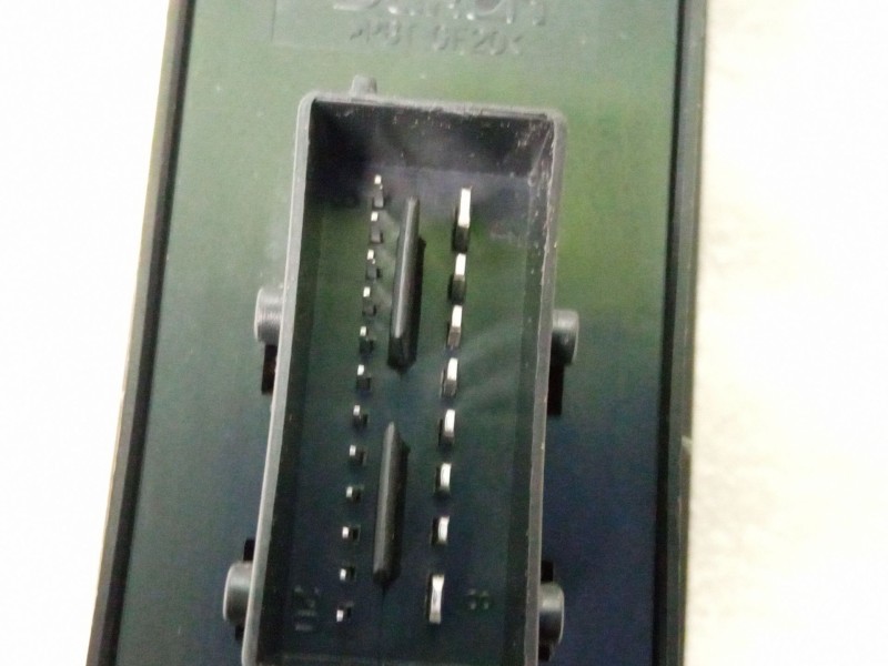 Recambio de mando elevalunas delantero izquierdo para peugeot 508 referencia OEM IAM 98026370ZD  