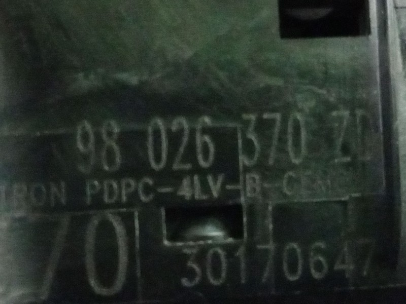 Recambio de mando elevalunas delantero izquierdo para peugeot 508 referencia OEM IAM 98026370ZD  