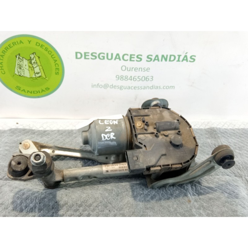 Recambio de motor limpiaparabrisas delantero derecho para seat león referencia OEM IAM 3397020918  