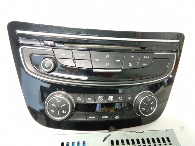 Recambio de sistema audio / radio cd para peugeot 508 referencia OEM IAM 9807729080  