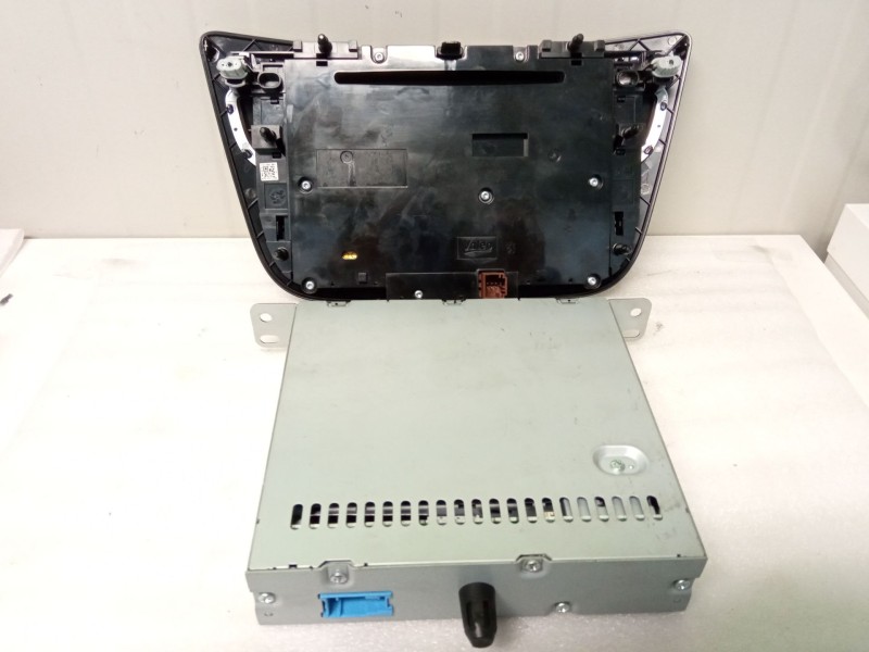 Recambio de sistema audio / radio cd para peugeot 508 referencia OEM IAM 9807729080  