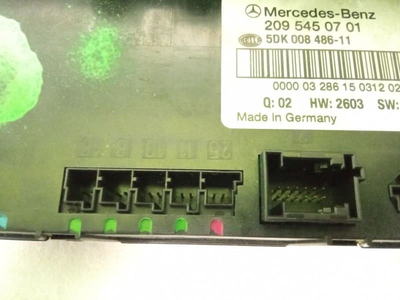 Recambio de caja reles / fusibles para mercedes-benz c 270 cdi referencia OEM IAM 2095450701  