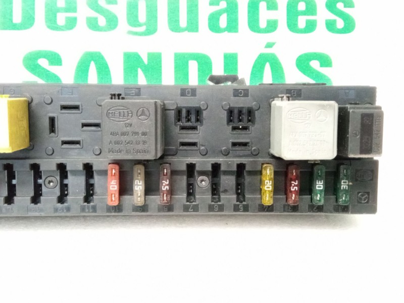 Recambio de caja reles / fusibles para mercedes-benz c 270 cdi referencia OEM IAM 2095450701  