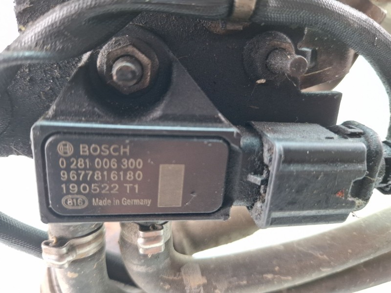 Recambio de filtro de particulas para peugeot 508 referencia OEM IAM F026  