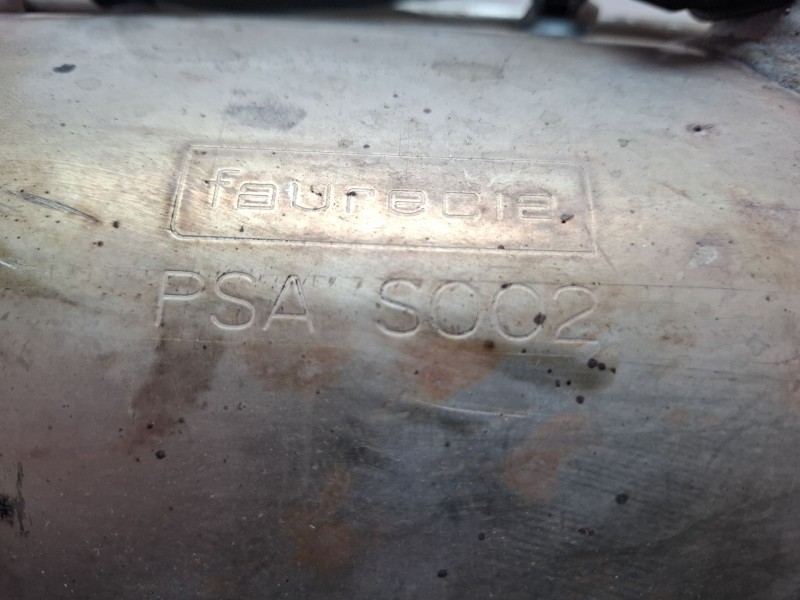 Recambio de filtro de particulas para peugeot 508 referencia OEM IAM F026  