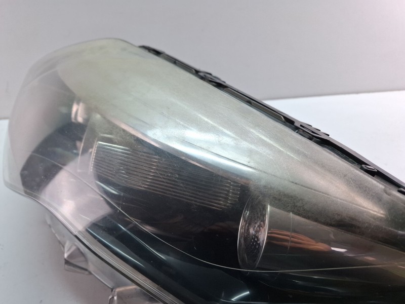 Recambio de faro delantero izquierdo para renault laguna iii referencia OEM IAM 26601102R  