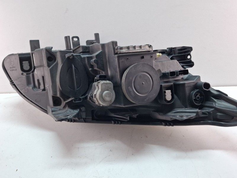 Recambio de faro delantero izquierdo para renault laguna iii referencia OEM IAM 26601102R  