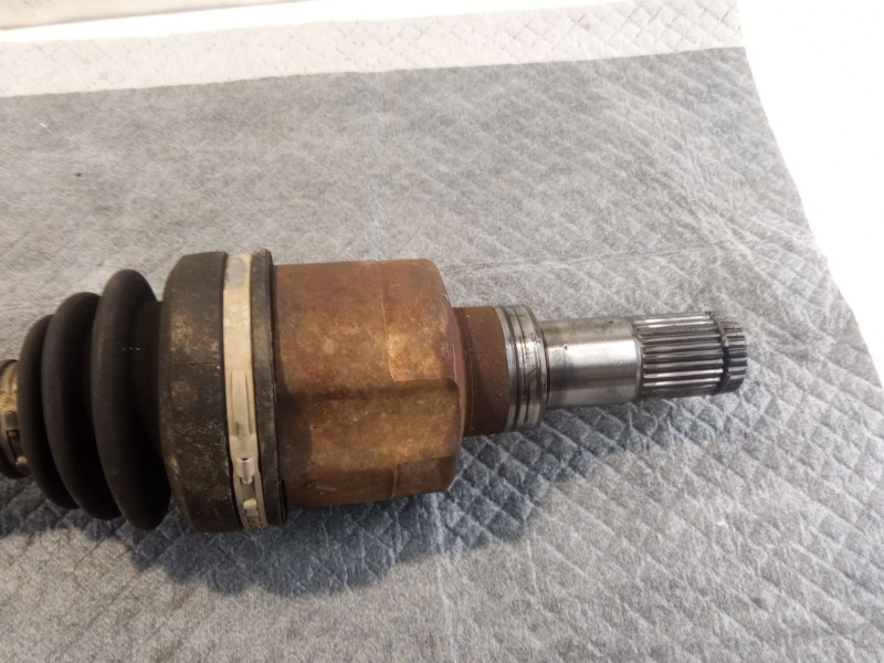 Recambio de palier izquierdo para suzuki sx4 referencia OEM IAM EBJ100MBC51  44102-79J70