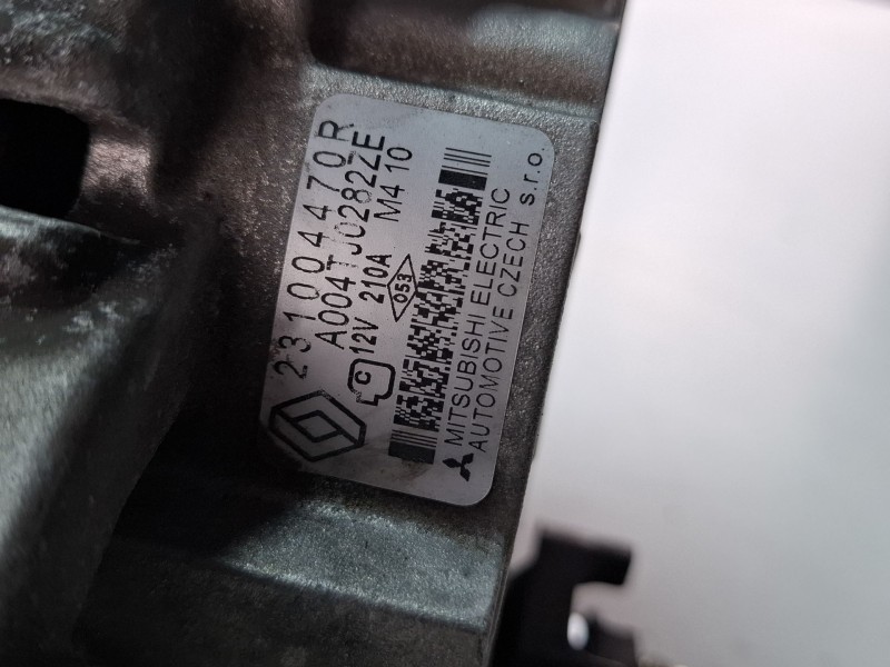 Recambio de alternador para renault laguna iii referencia OEM IAM 231004470R  
