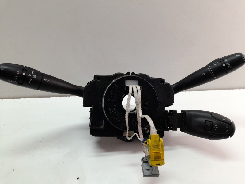 Recambio de mando multifuncion para peugeot 307 1.6 hdi referencia OEM IAM 96593491XT  