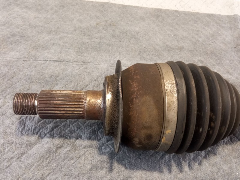 Recambio de palier izquierdo para suzuki sx4 referencia OEM IAM EBJ100MBC51  44102-79J70