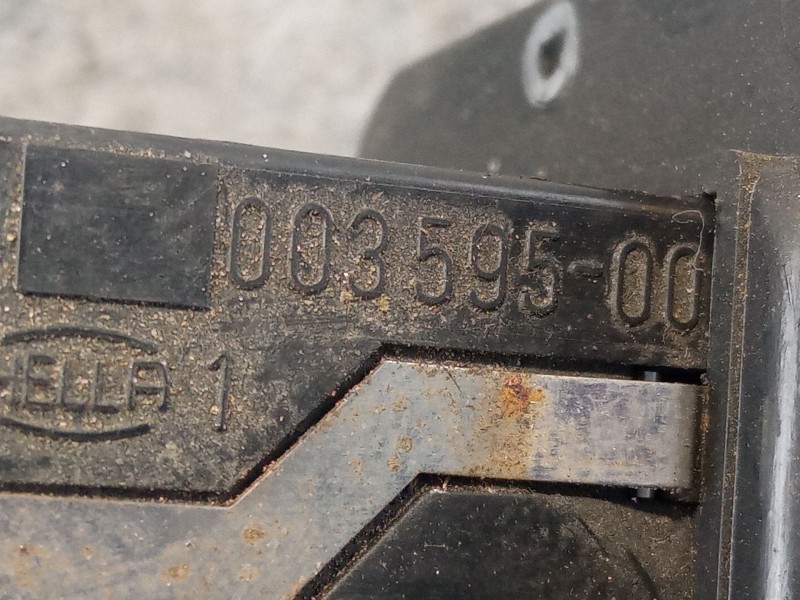 Recambio de llave luces para mercedes-benz 190 190d 2.5 referencia OEM IAM 00359500  