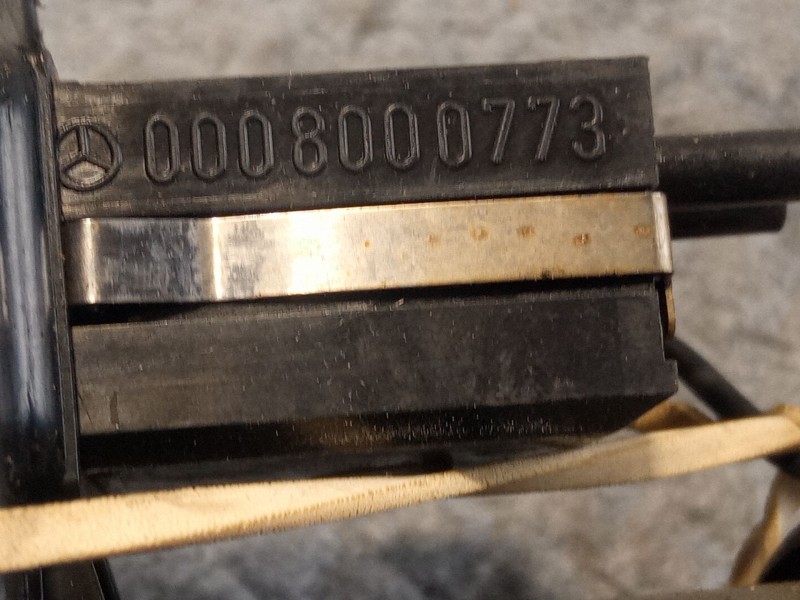 Recambio de llave luces para mercedes-benz 190 190d 2.5 referencia OEM IAM 00359500  