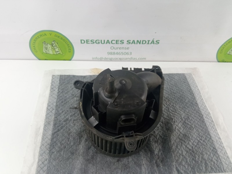 Recambio de ventilador calefaccion para volkswagen lt35 referencia OEM IAM 663329W  