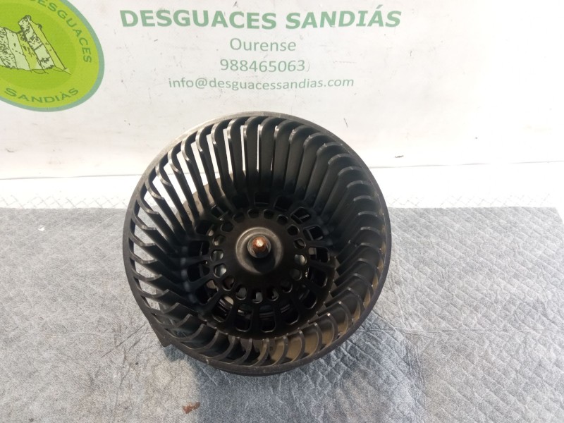 Recambio de ventilador calefaccion para ds ds4 referencia OEM IAM T1011131B  
