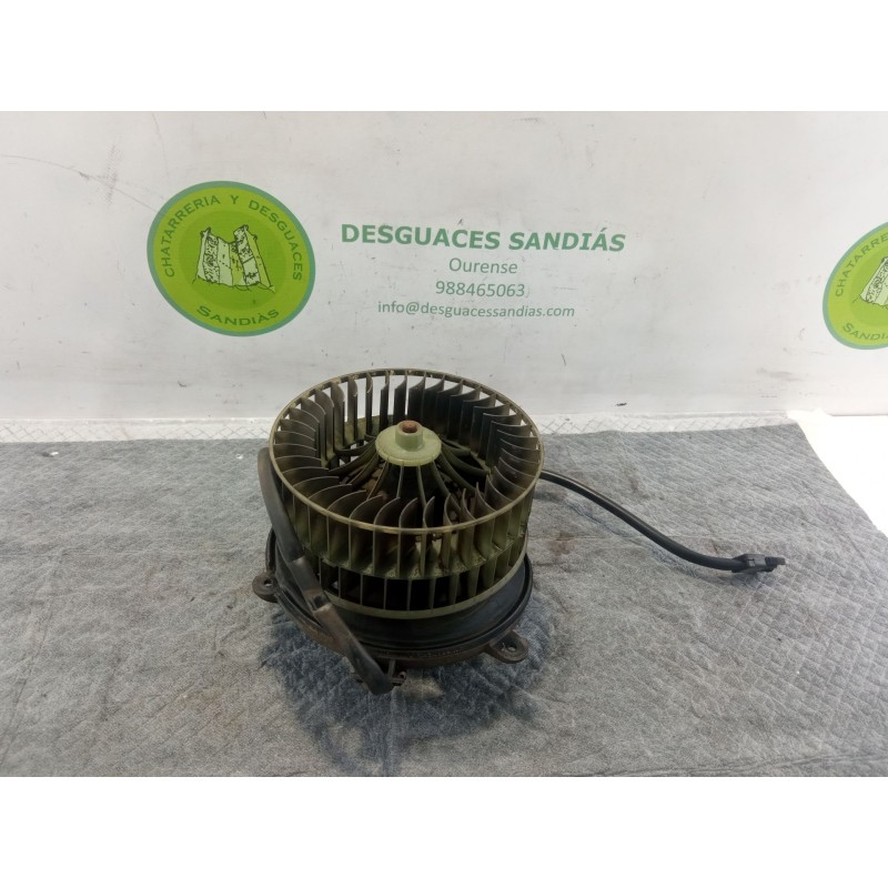 Recambio de ventilador calefaccion para mercedes-benz 200 200d referencia OEM IAM   