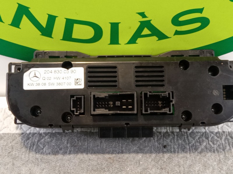 Recambio de mando calefaccion aire acondicionado para mercedes-benz c220 referencia OEM IAM 2048300590  