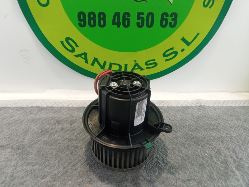 Recambio de ventilador calefaccion para mercedes-benz c220 referencia OEM IAM L5964008  