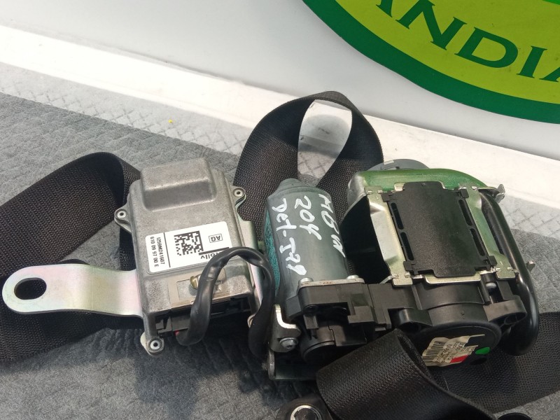 Recambio de cinturon seguridad delantero izquierdo para mercedes-benz c220 referencia OEM IAM 607565100F610099700E  