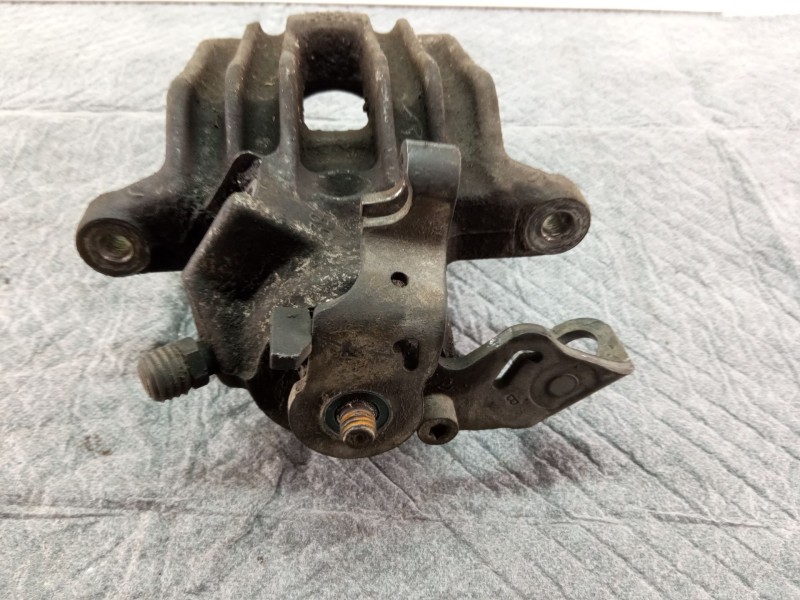 Recambio de pinza freno delantera derecha para volkswagen golf referencia OEM IAM   