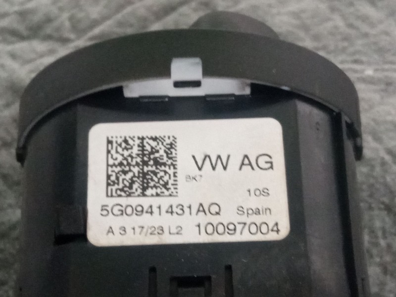 Recambio de llave luces para volkswagen polo referencia OEM IAM 5G0941431AQ  