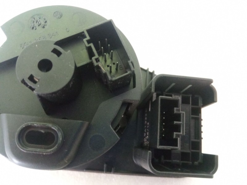 Recambio de llave luces para volkswagen golf golf 1.6 tdi, 105 cv/77 kw, clha referencia OEM IAM 5G1858341  