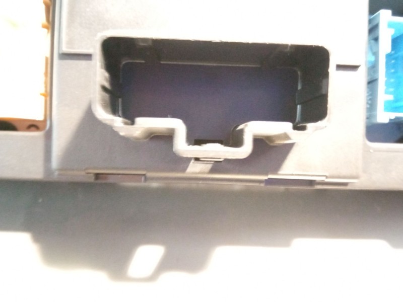 Recambio de mando calefaccion aire acondicionado para renault megane scenic 1.5dci 106 cv referencia OEM IAM   