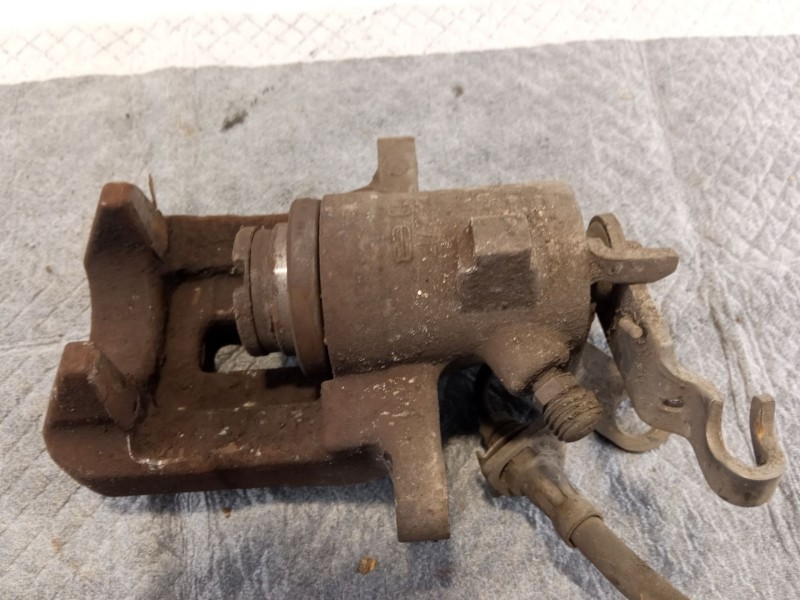 Recambio de pinza freno trasera derecha para seat altea referencia OEM IAM   