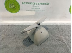 Recambio de luz interior para renault clio referencia OEM IAM 8200427013   2