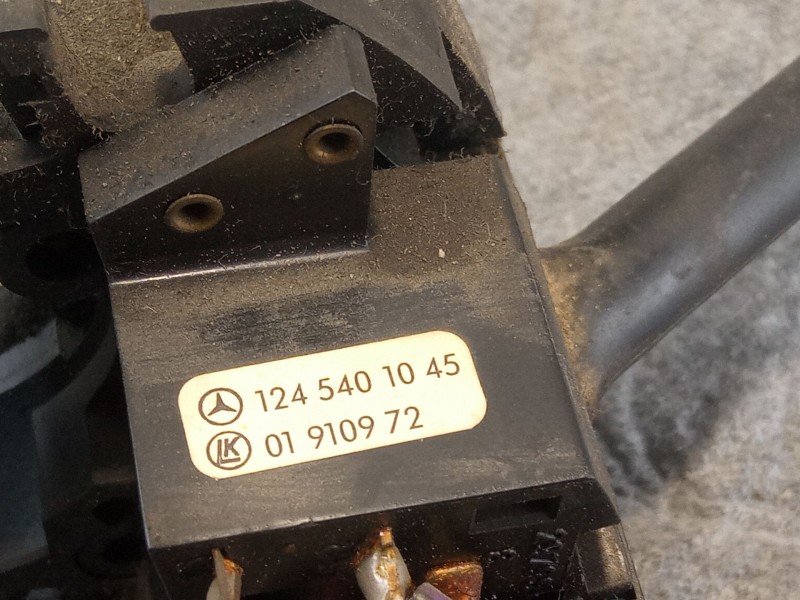 Recambio de mando limpiaparabrisas para mercedes-benz 200 200d referencia OEM IAM 124540104501910972  