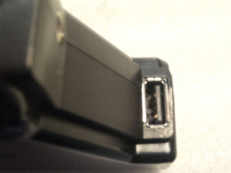 Recambio de conector usb / aux para seat ibiza referencia OEM IAM 6J0035342E  