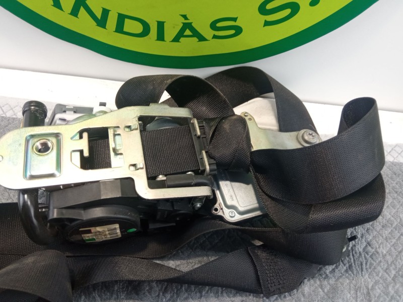 Recambio de cinturon seguridad delantero derecho para mercedes-benz c220 referencia OEM IAM 607565100F610099700E  