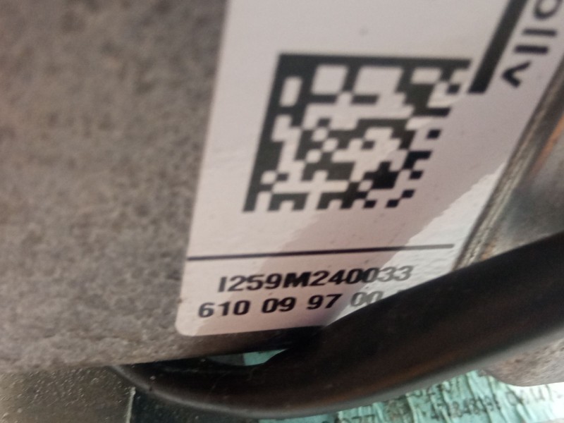 Recambio de cinturon seguridad delantero derecho para mercedes-benz c220 referencia OEM IAM 607565100F610099700E  