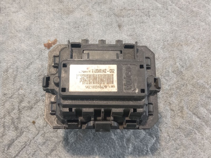 Recambio de resistencia calefaccion para ds ds4 referencia OEM IAM T1000034Z-C02  